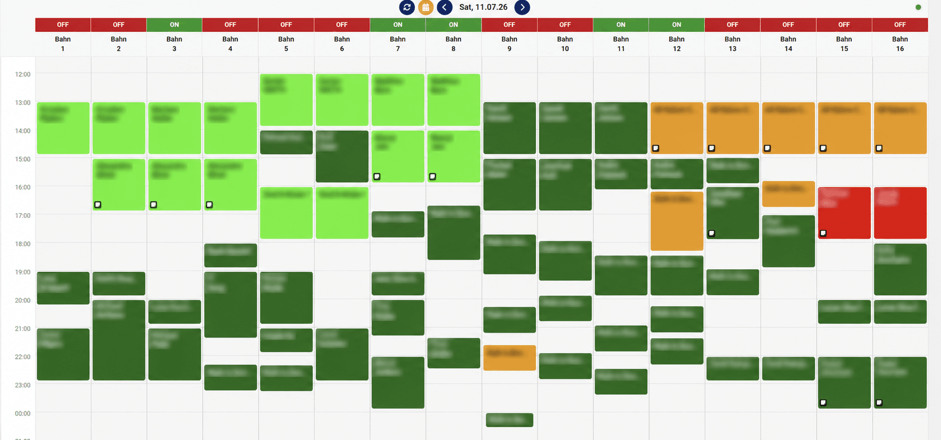 Front desk calendar showing sixteen lanes with color-coded bookings and live lane status